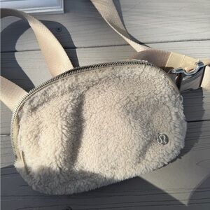 lululemon athletica Cream Sherpa Crossbody Pouch